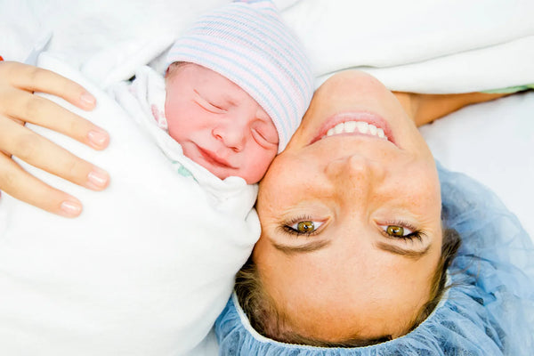 Doctor and patient discussing VBAC options during prenatal consultation